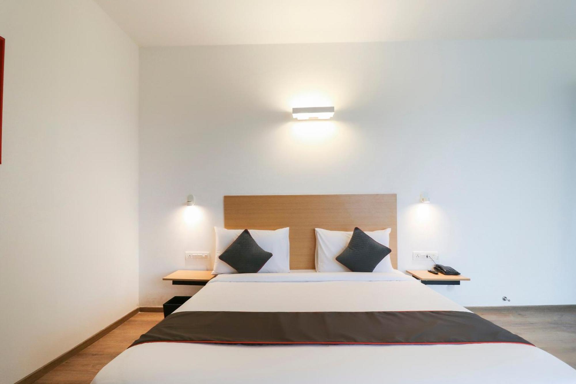 Townhouse Noida Sector 71 Near Iskcon Temple Noida Ξενοδοχείο Indirapuram Εξωτερικό φωτογραφία